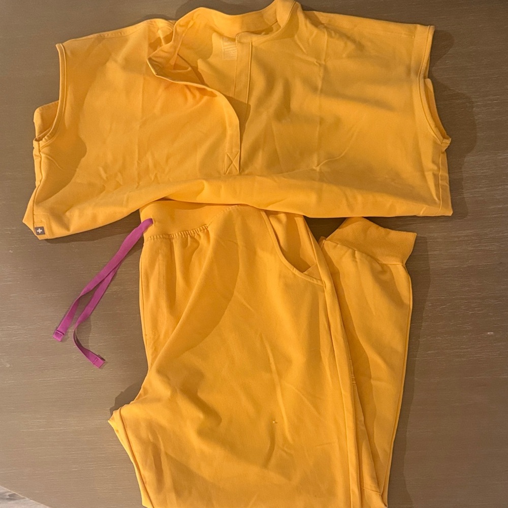 Figs Yellow Scrub Set with Purple Drawstring